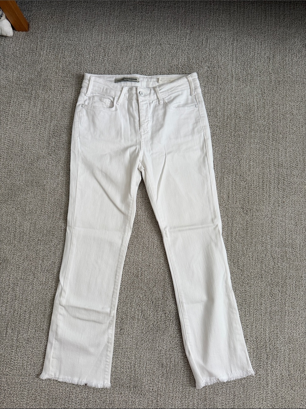 Pilcro White Straight-Leg Jeans with Raw Hem